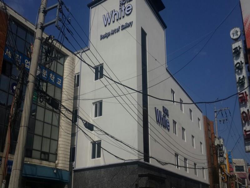 White Hotel Suwon Exteriör bild